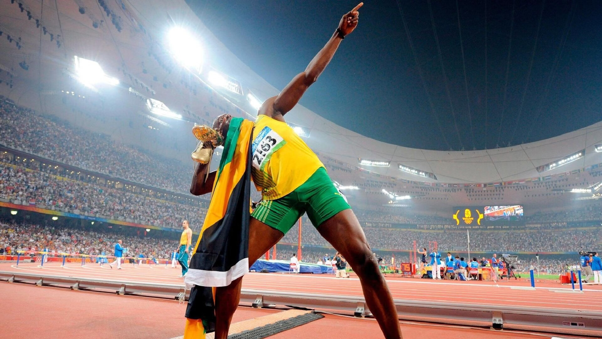 中国游泳队闪耀世锦赛,张雨霏、汪顺双星闪耀夺三金