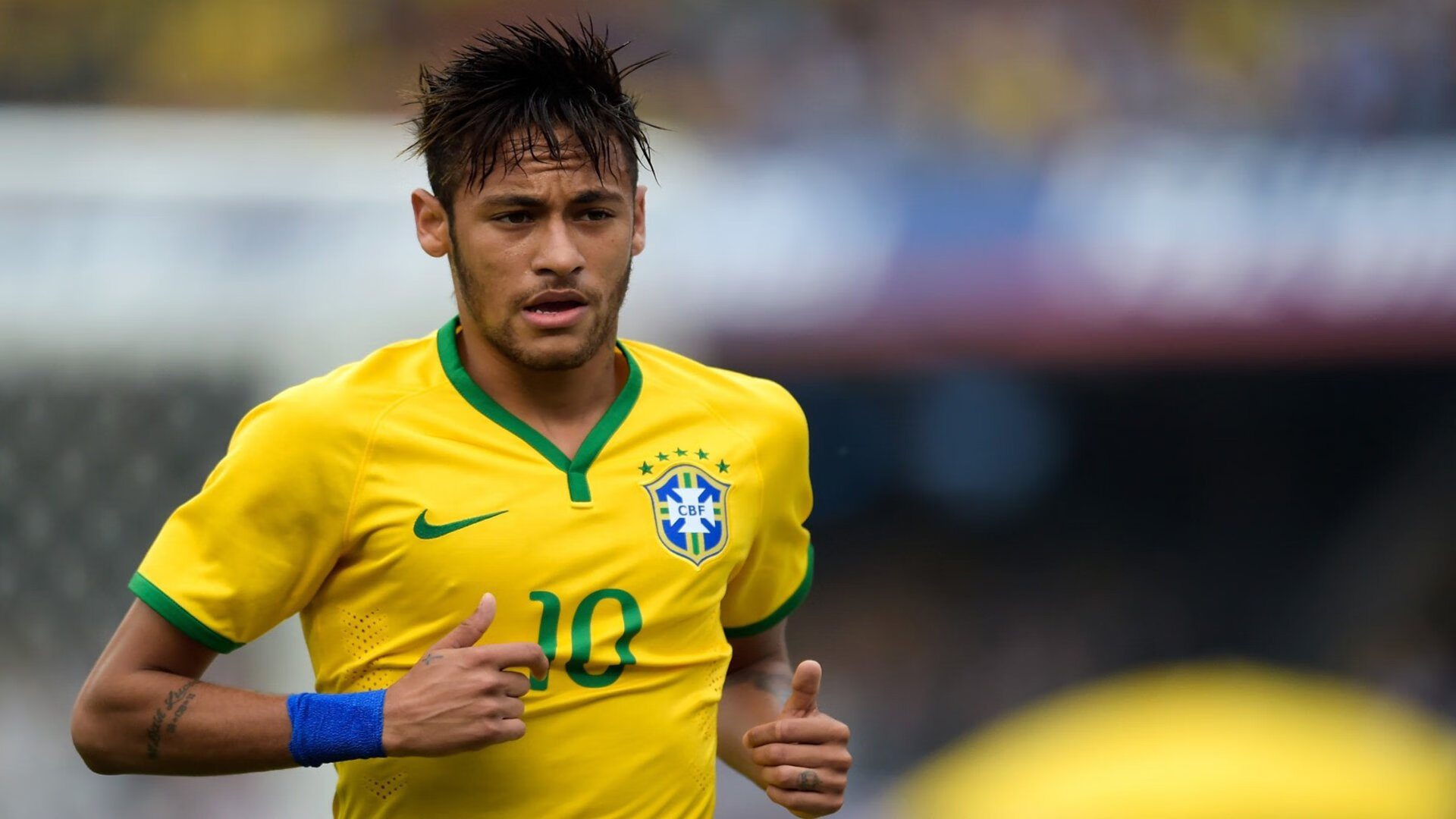 菲尔普斯，泳坛传奇的辉煌与启示—回顾飞鱼的奥运史诗与不朽遗产