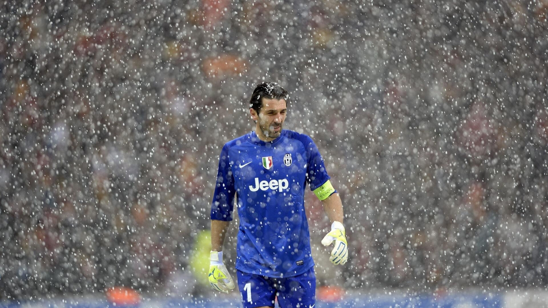 塞维利亚主场四球风暴击溃巴萨,弗里克时代遭遇最沉重打击